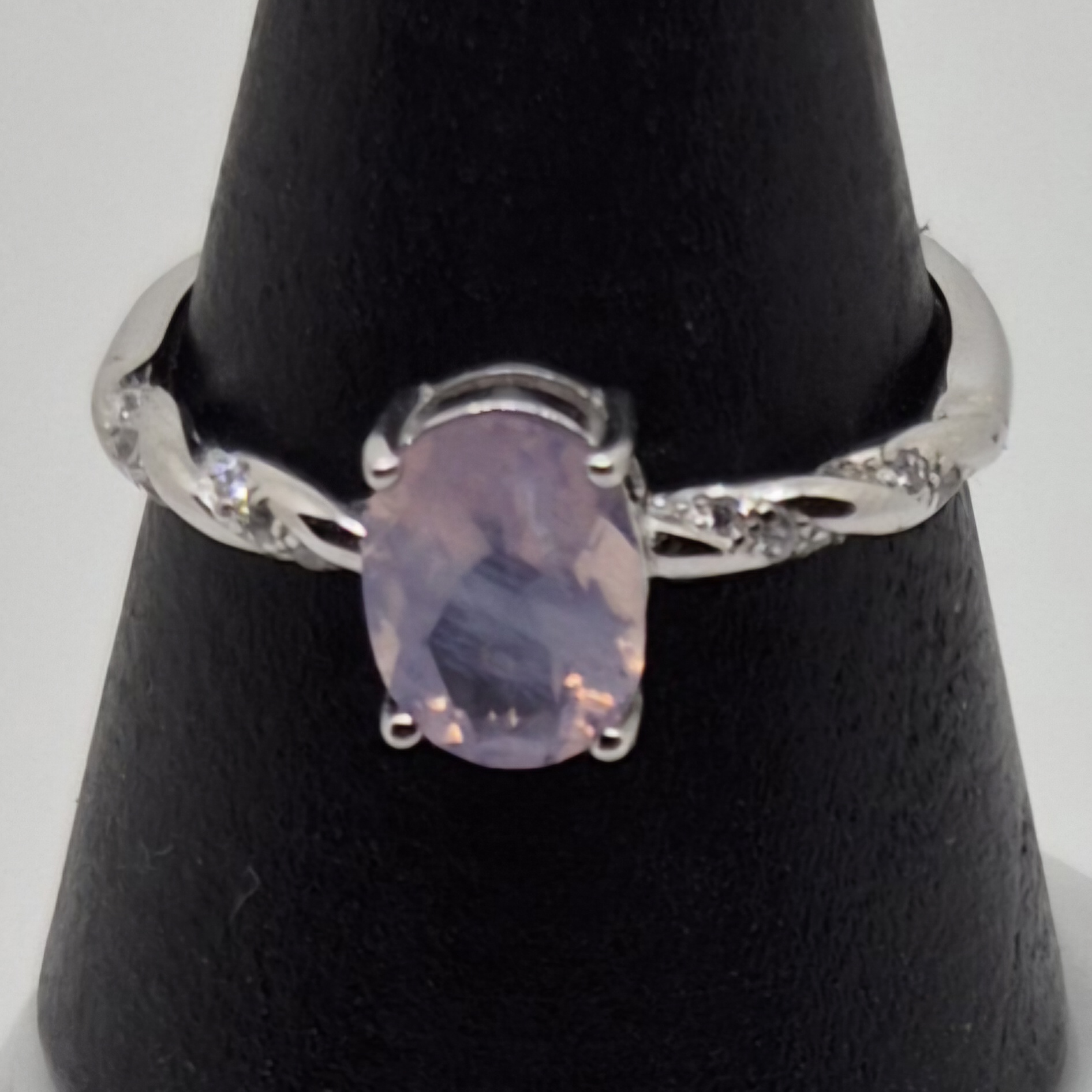 Ring månestein lavendel 925 sølv 2.1.1
