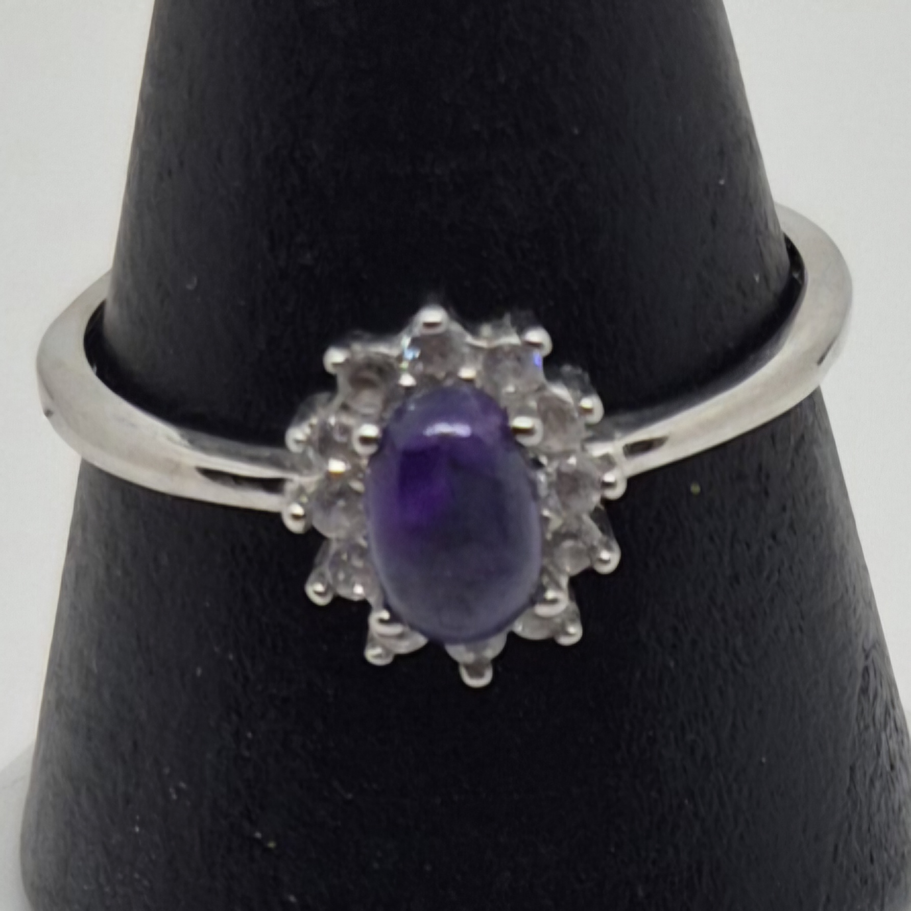 Ring sugulitt 925 sølv 1.8.7