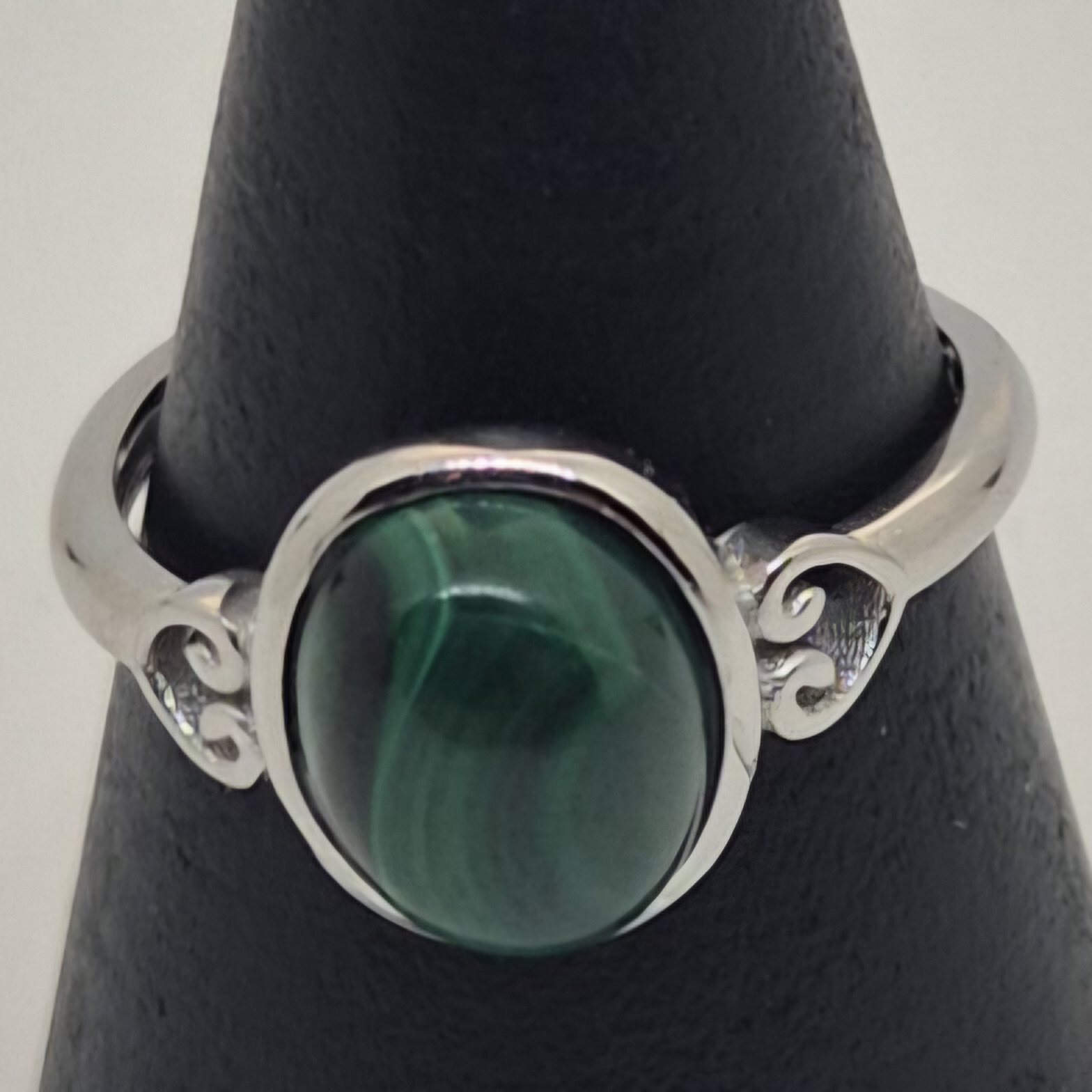 Ring malakitt 2.5.6 tilbud