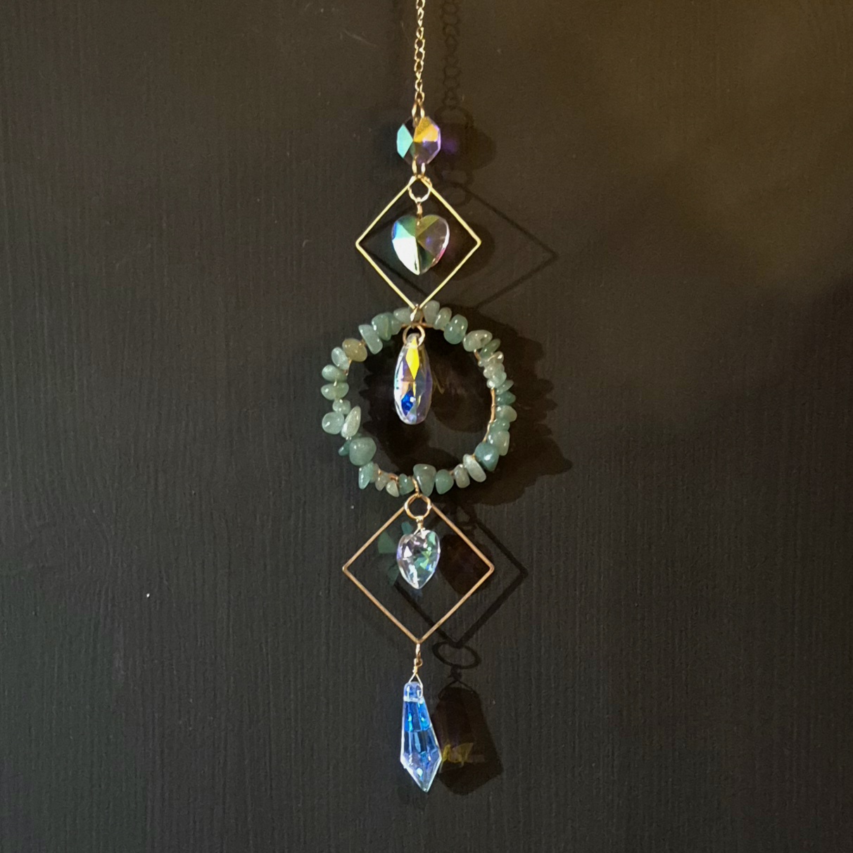 Solfanger (suncatcher) sirkel/dråpe aventurin grønn
