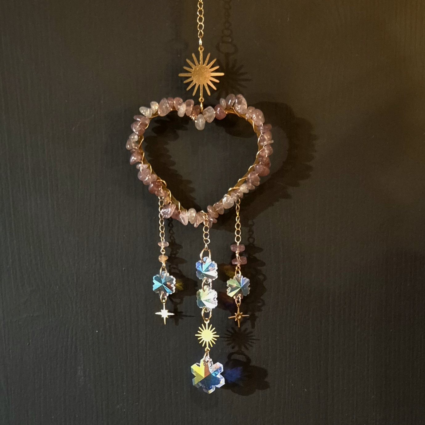 Solfanger (suncatcher) hjerte/blomster jordbærkvarts